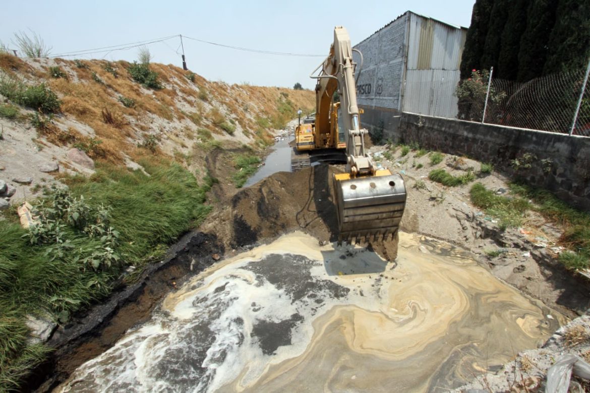 Retira Caem Toneladas De Basura Y Desazolva Km De Drenaje En