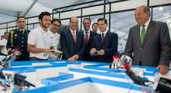 EPN y Slim recorren la Aldea Digital