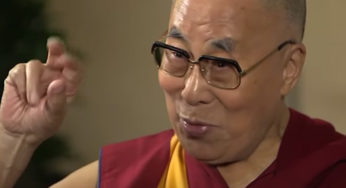 El Dalai Lama imita a Donald Trump