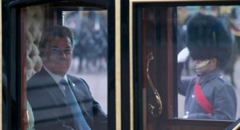 Santos se reúne con Reina Isabel II