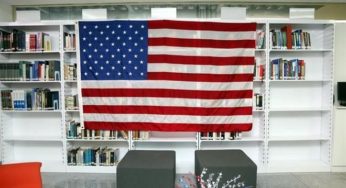 Abarrotan migrantes consulados mexicanos