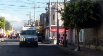 Asesinan a tiros a 3 en Neza