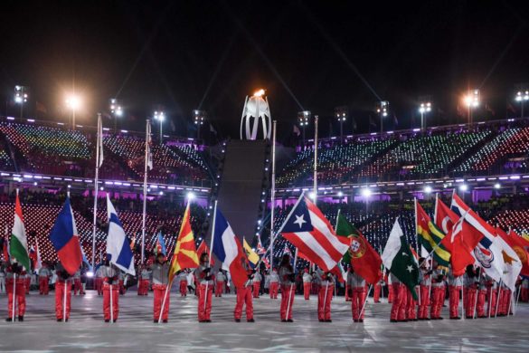 Pyeongchang despide los Juegos de la Paz y da la bienvenida a Pekín