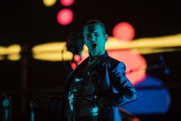 Depeche Mode desató la euforia de 65 mil almas en el Foro Sol