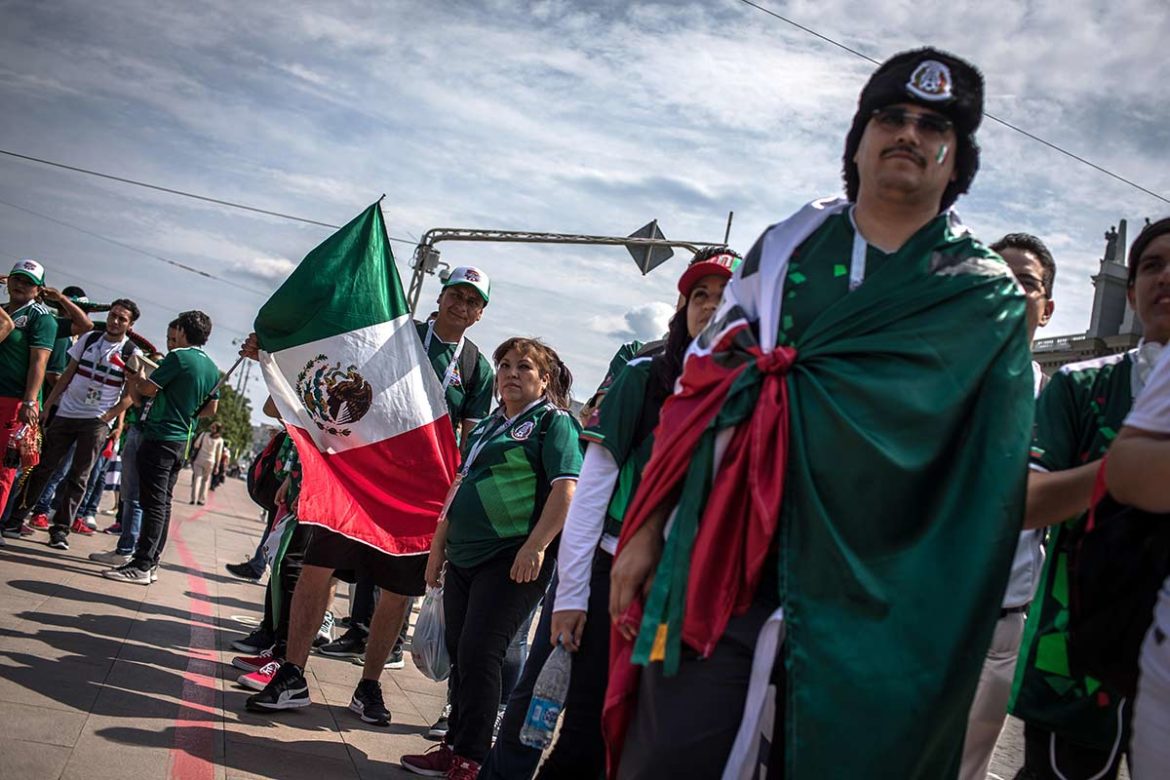 Aficionados de México y Suecia, dan color a Ekaterimburgo