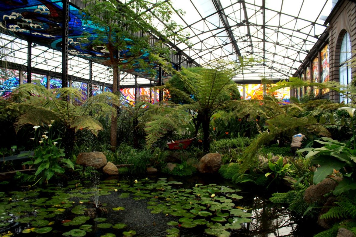 Invita Secretaría de Cultura a visitar Cosmovitral jardín botánico de Toluca